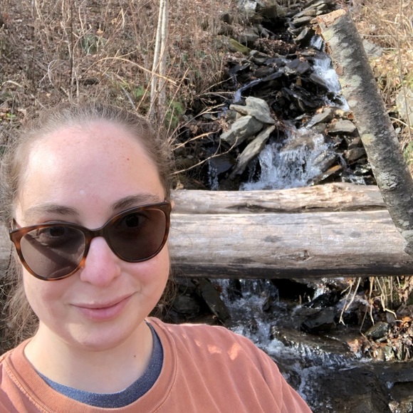 Meet your Posher, Jenni - Picture 8 of 13